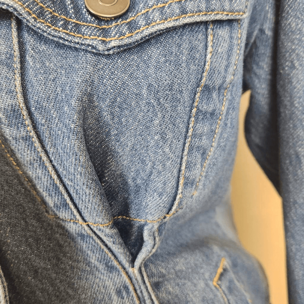 The Future Collective Blue Pleated Denim Jacket Small (4338CL) - Picture 3 of 6